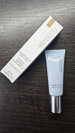 Artdeco - Moisturizing Skin Tint, Dark. Koloryzujący krem nawilżający.