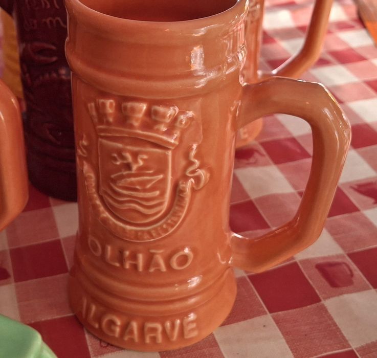 Canecas de cerveja