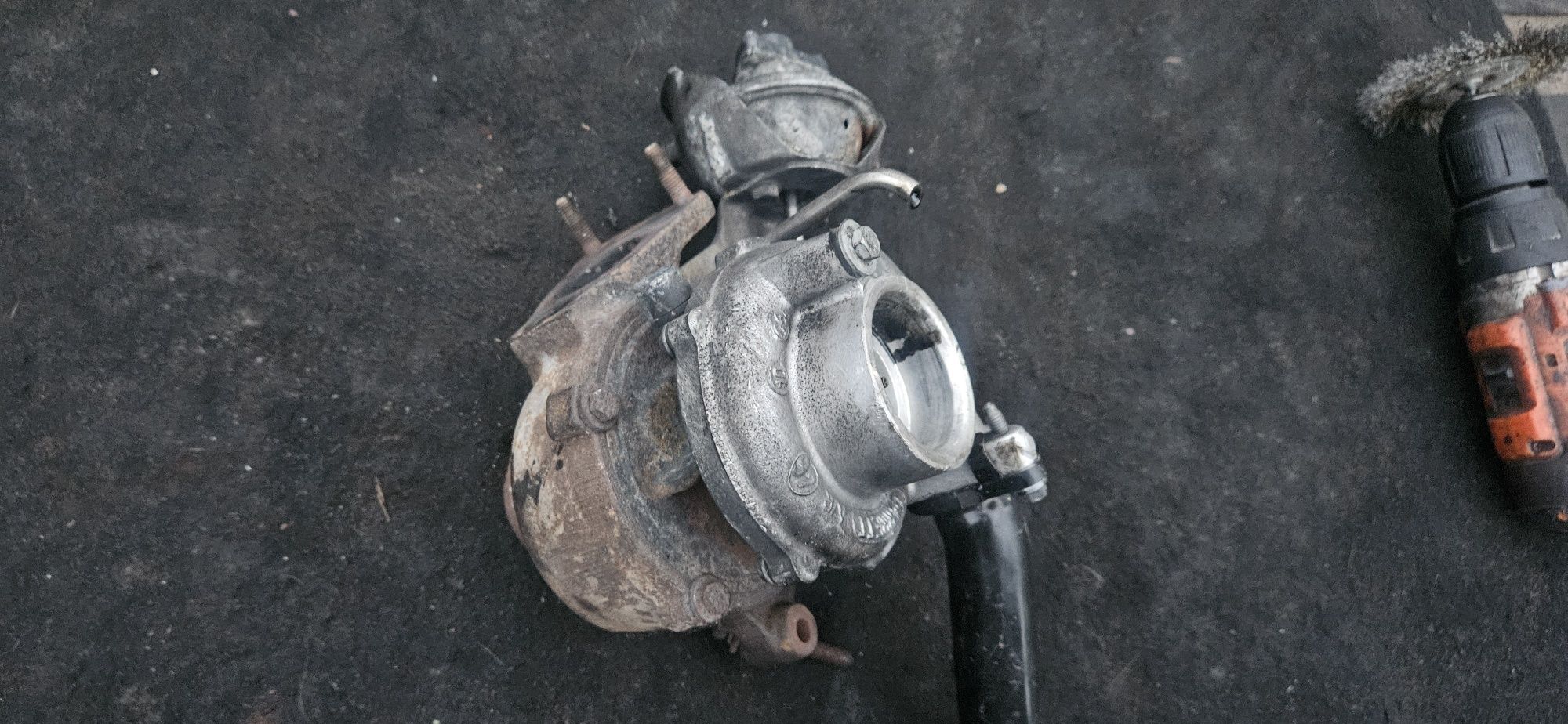 Turbosprezarka 2.0 hdi 136km 140km citroen peugeot 407 c4 c5 euro4 rhr
