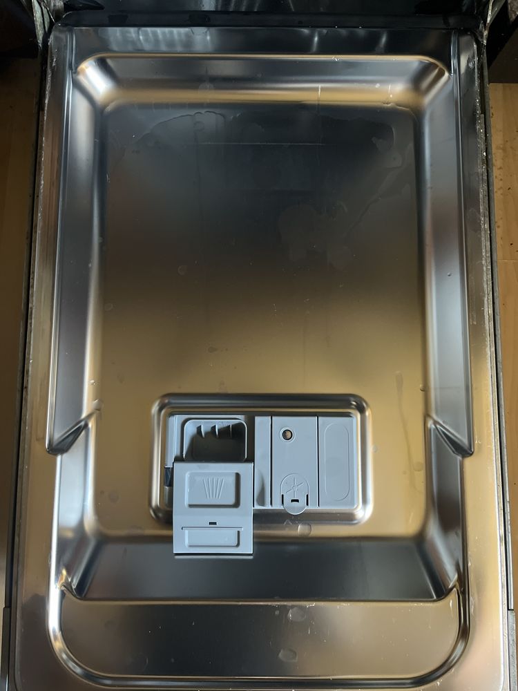 Посудомийка INDESIT