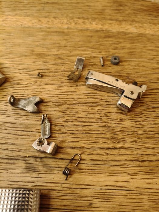 Stare Zapalniczki benzynowe min Bentley ¹⁹⁷