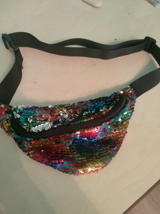 Банамка з паєтками