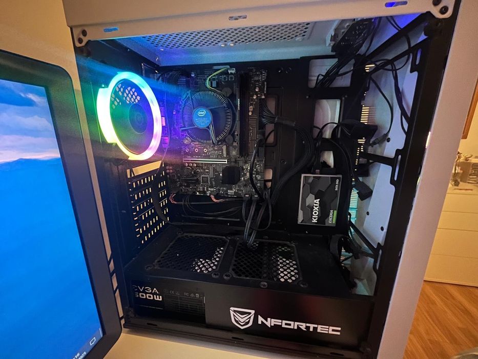 Vendo computador e PS4