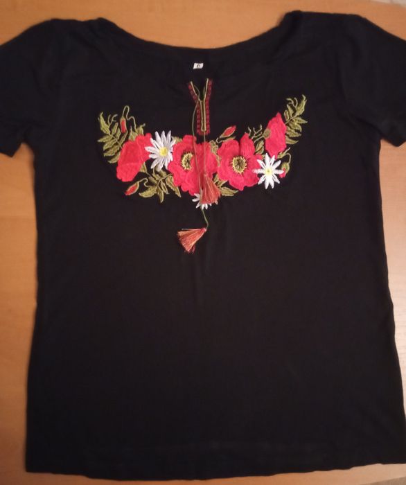 Вышиванка футболка на девочку 8-10 лет (S)