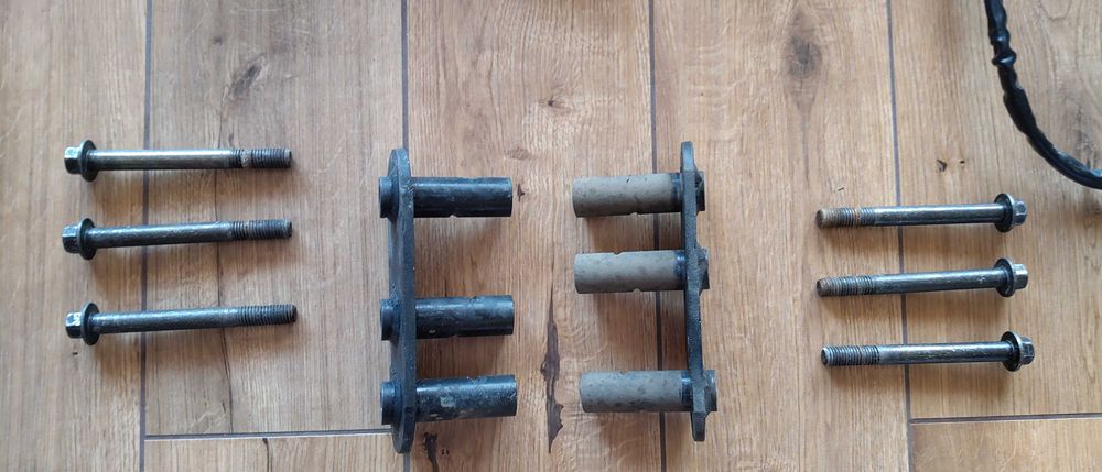 Volvo XC90 ORYGINALNY HAK WIĄZKA b.dobry stan