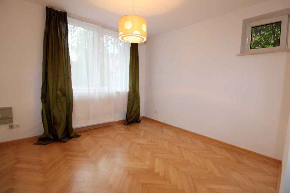 Wynajmę dom wolnostojący, 6 pokoi, tarasy, ogród