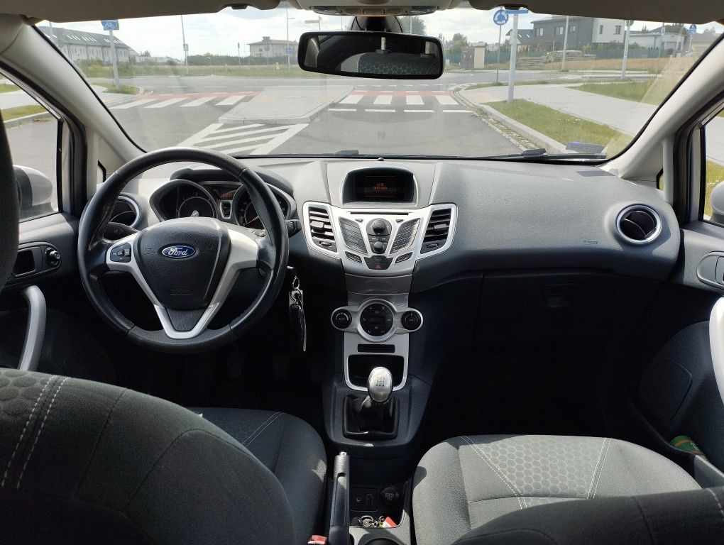Ford Fiesta 1.6 TDCi 95KM 5 drzwiowy