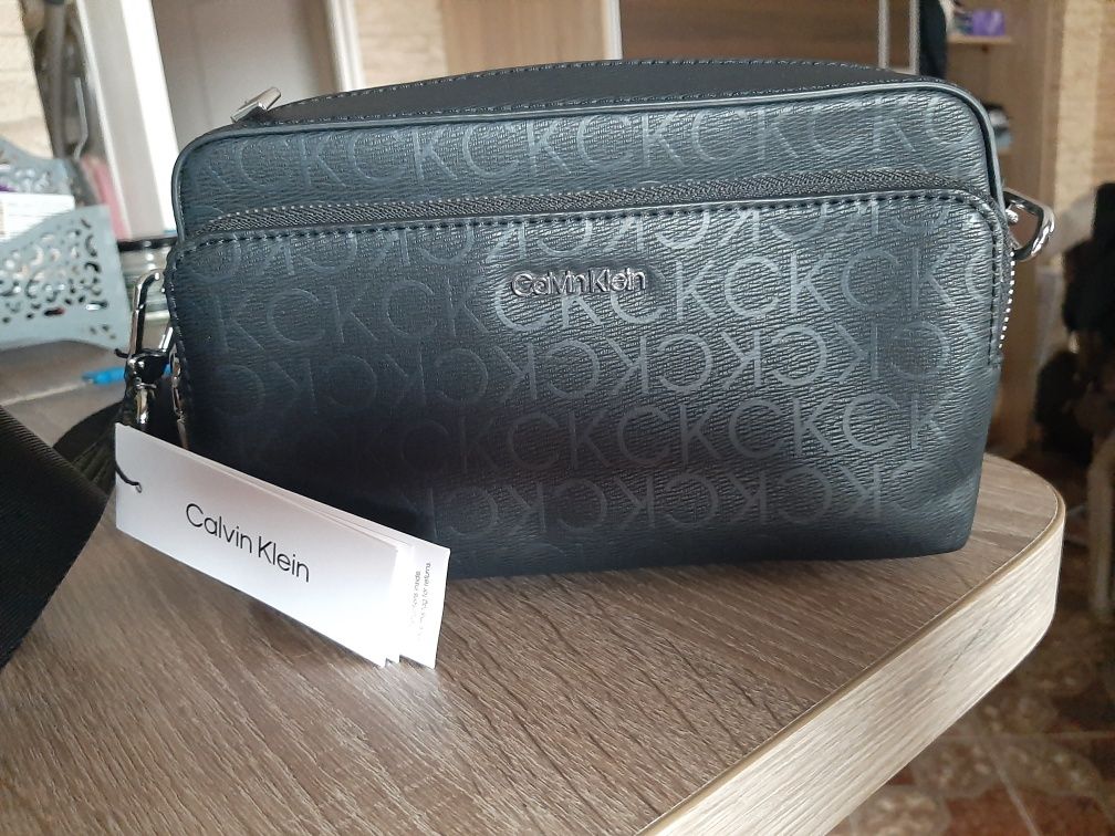 Calvin Klein torebka monogram