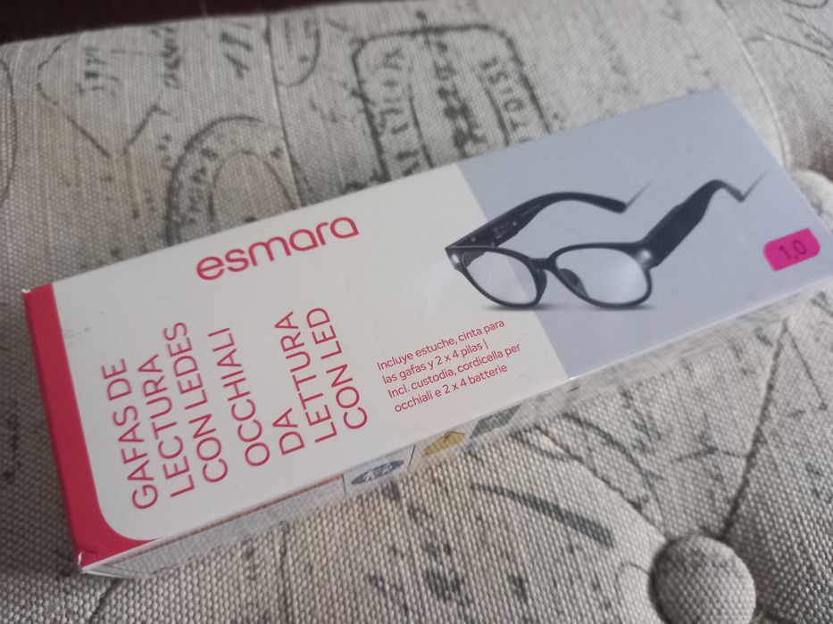 Óculos de leitura com luz