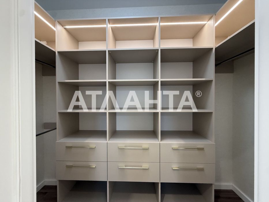 Краснова/61 Жемчужина. 2-х ком. с видом на иподром.