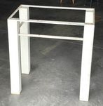 Estrutura de mesa, metal muito robusto 90/60/93