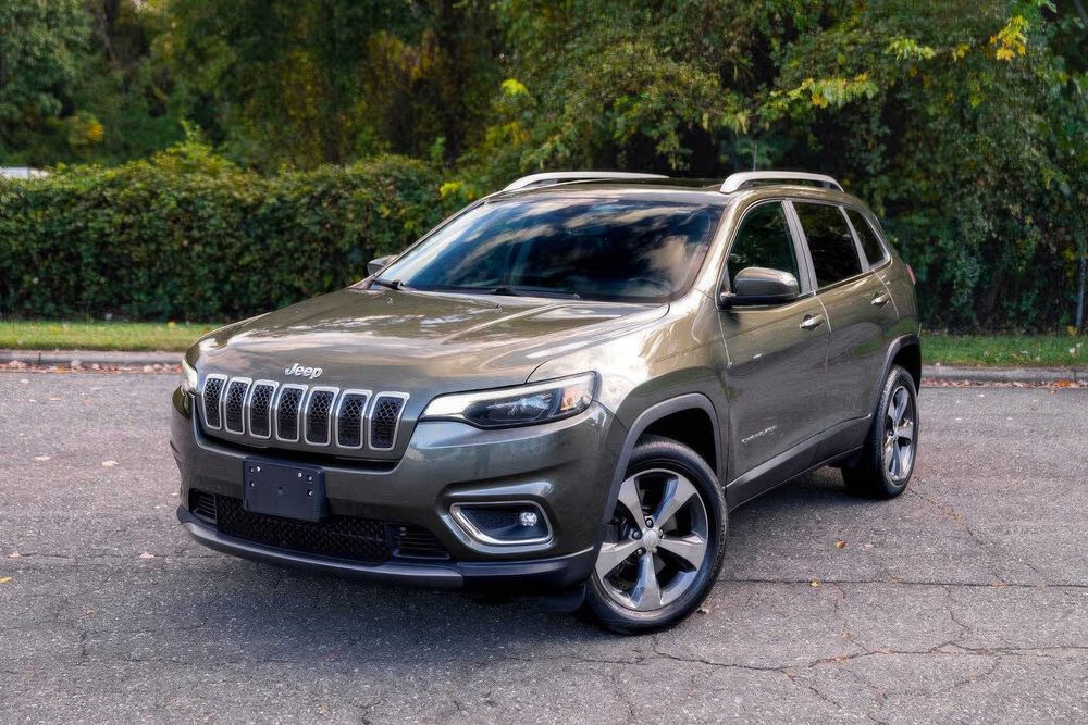 Jeep Cherokee Limited      2019