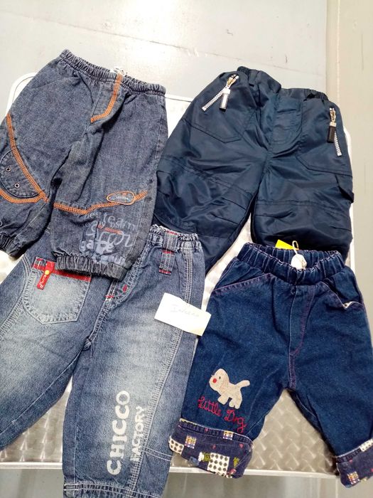 Roupa de bebé em 2a mão em lotes em bom estado