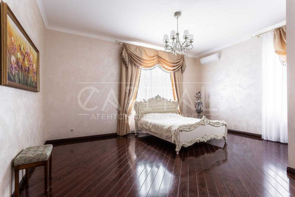 Продаж котеджу 610м2, Лісники, КМ Зелений Гай, 18 соток