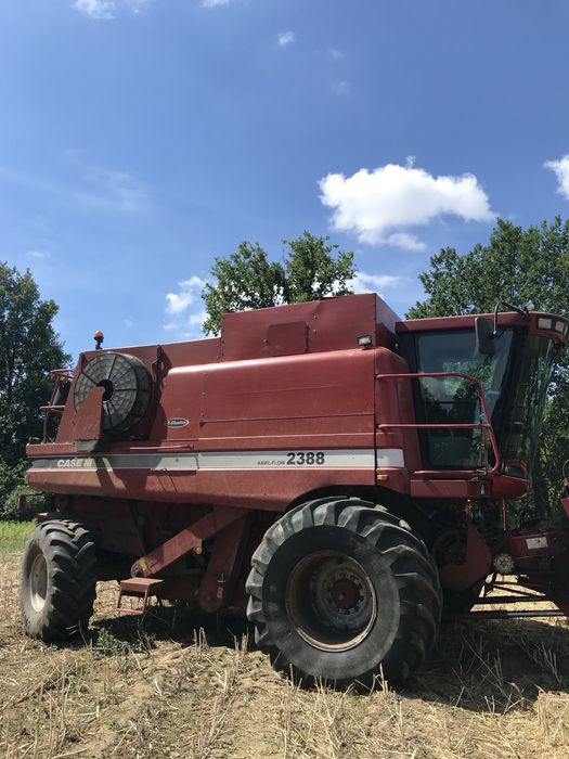 Case 2388 tylny napęd przystawka stół do rzepaku