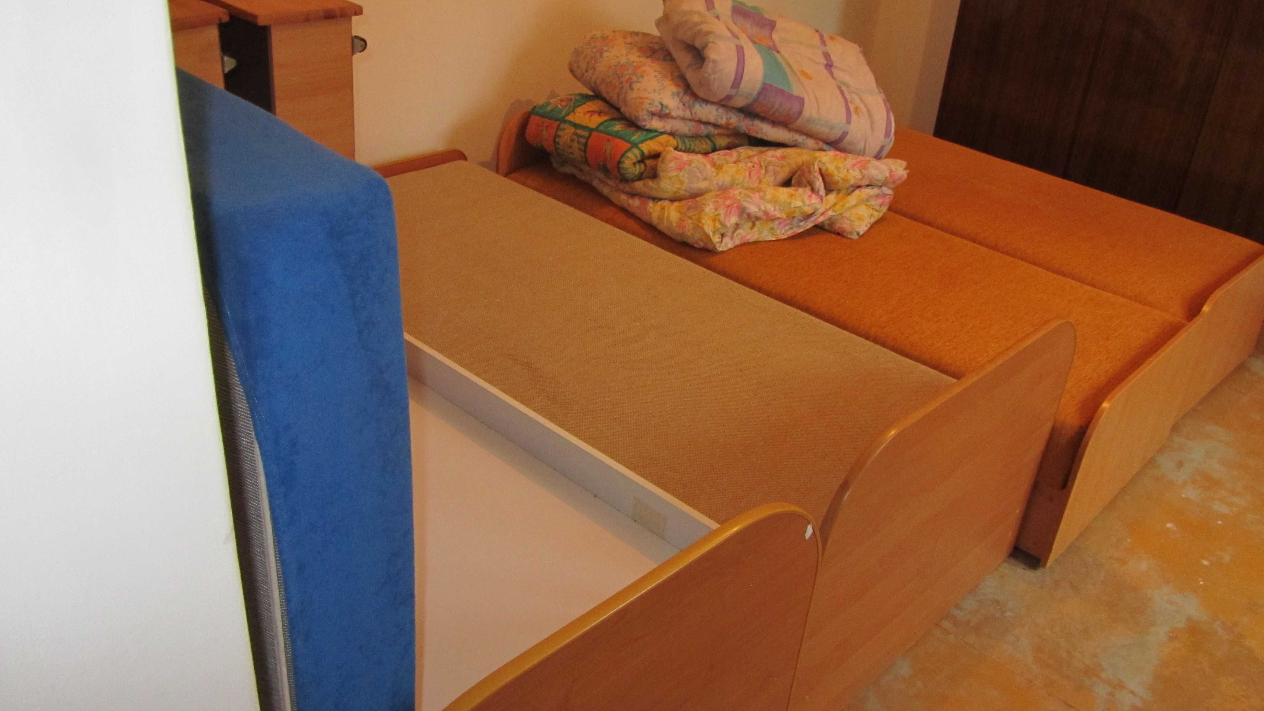 Łóżko materac, tapczan 90x200, wersalka