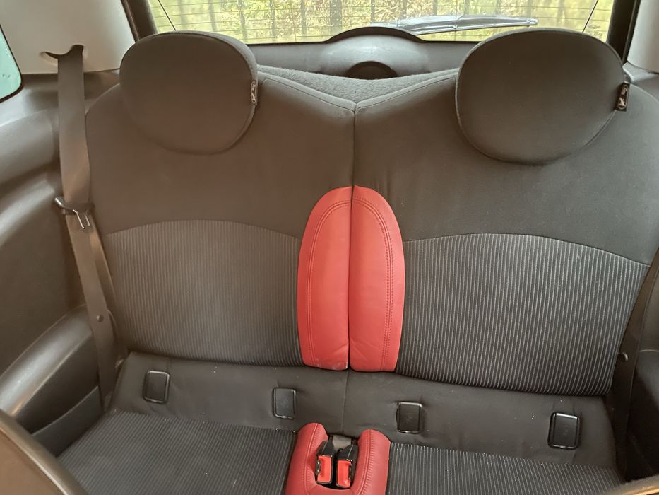 Продаеться міні купер на повному ходу !