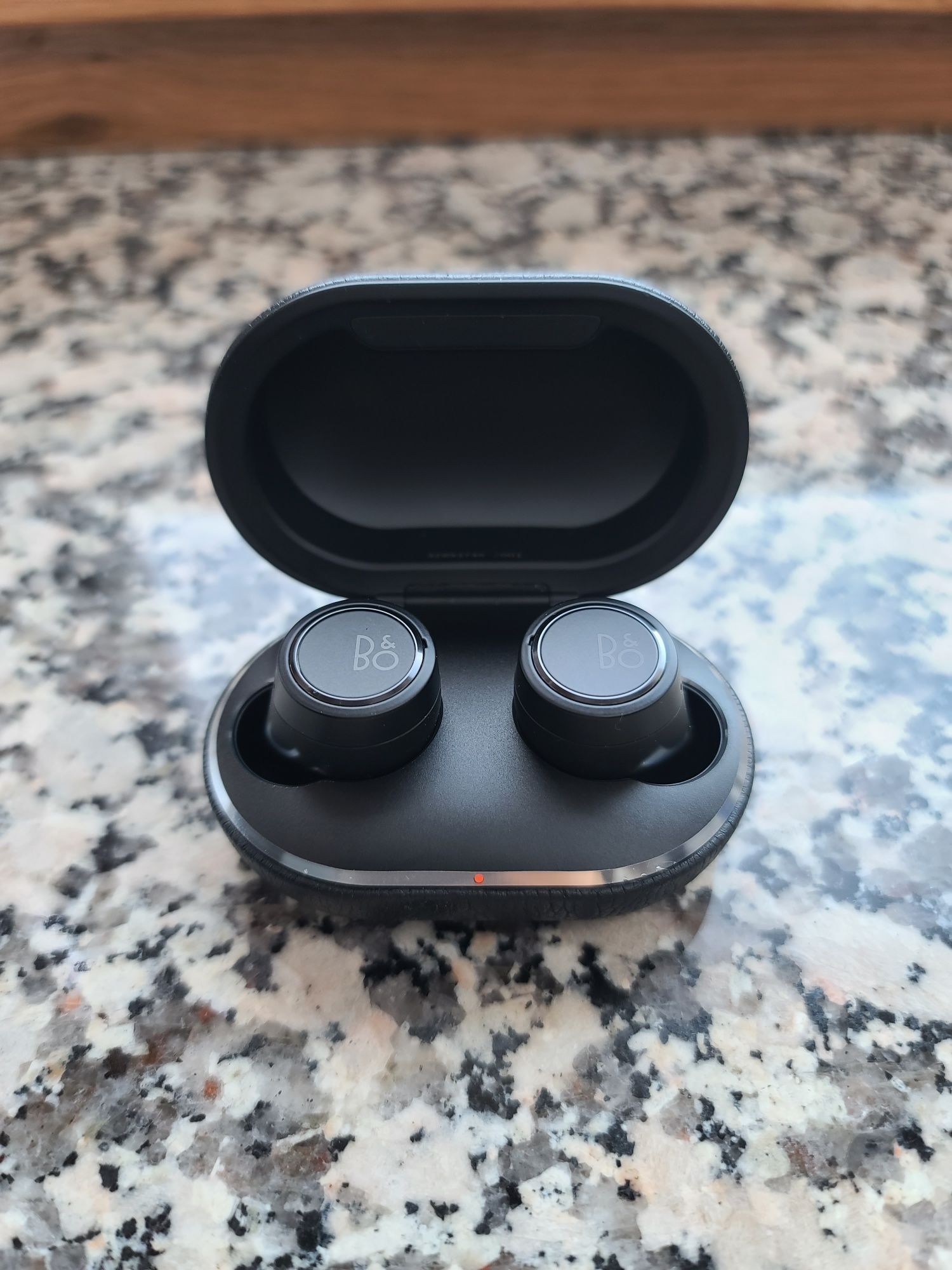 Bang & Olufsen Beoplay E8 3rd Generation