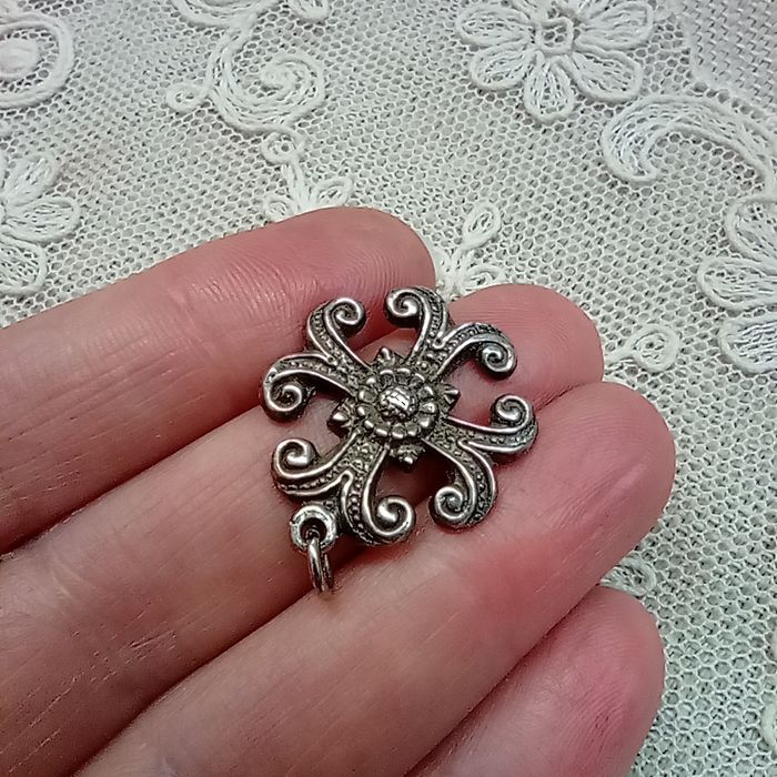 Серебряный византийский крест