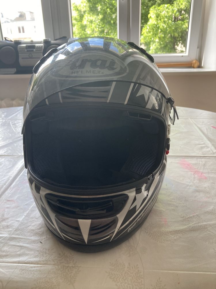 Arai kask na motocykl