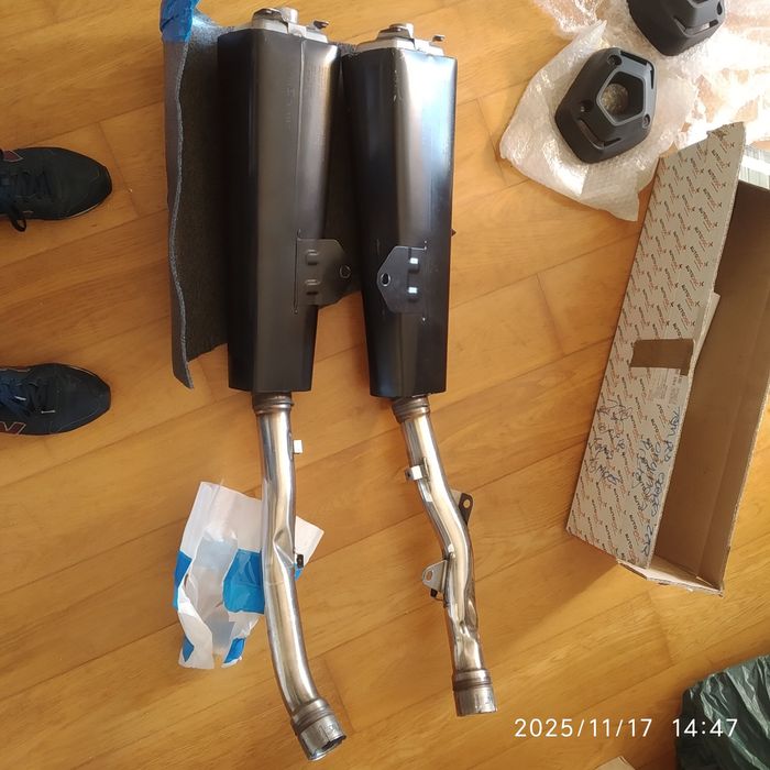 Kawasaki zzr1400 Escapes / ponteiras originais Kawasaki zzr1400