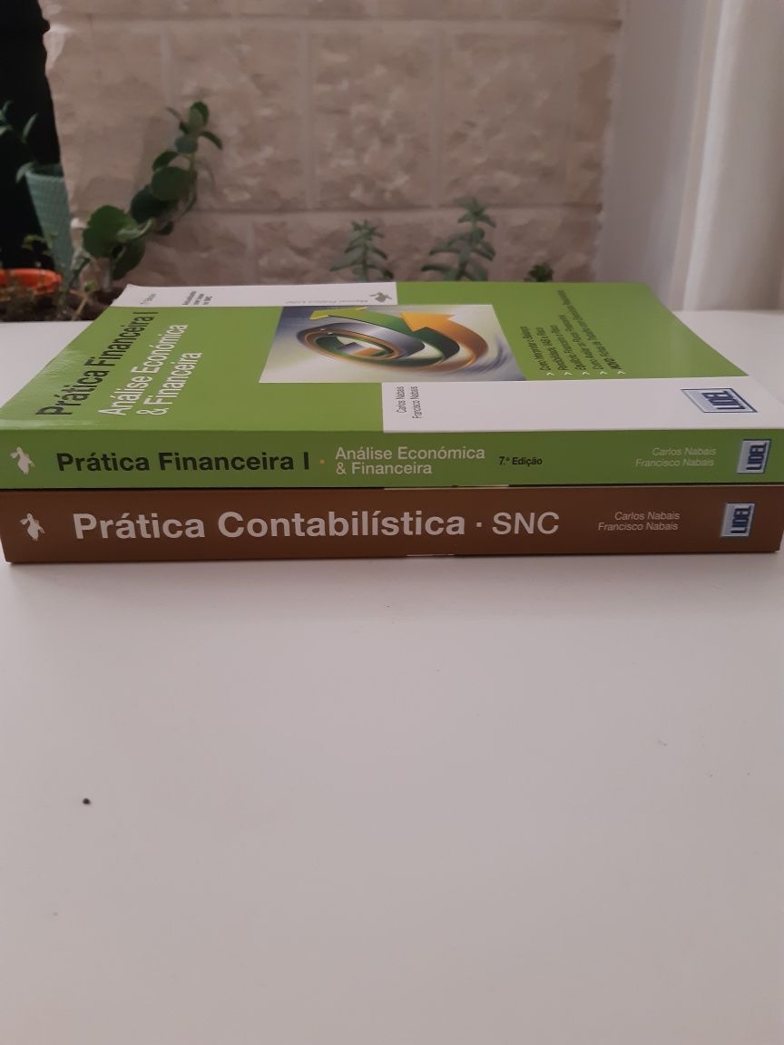 Manuais de contabilidade