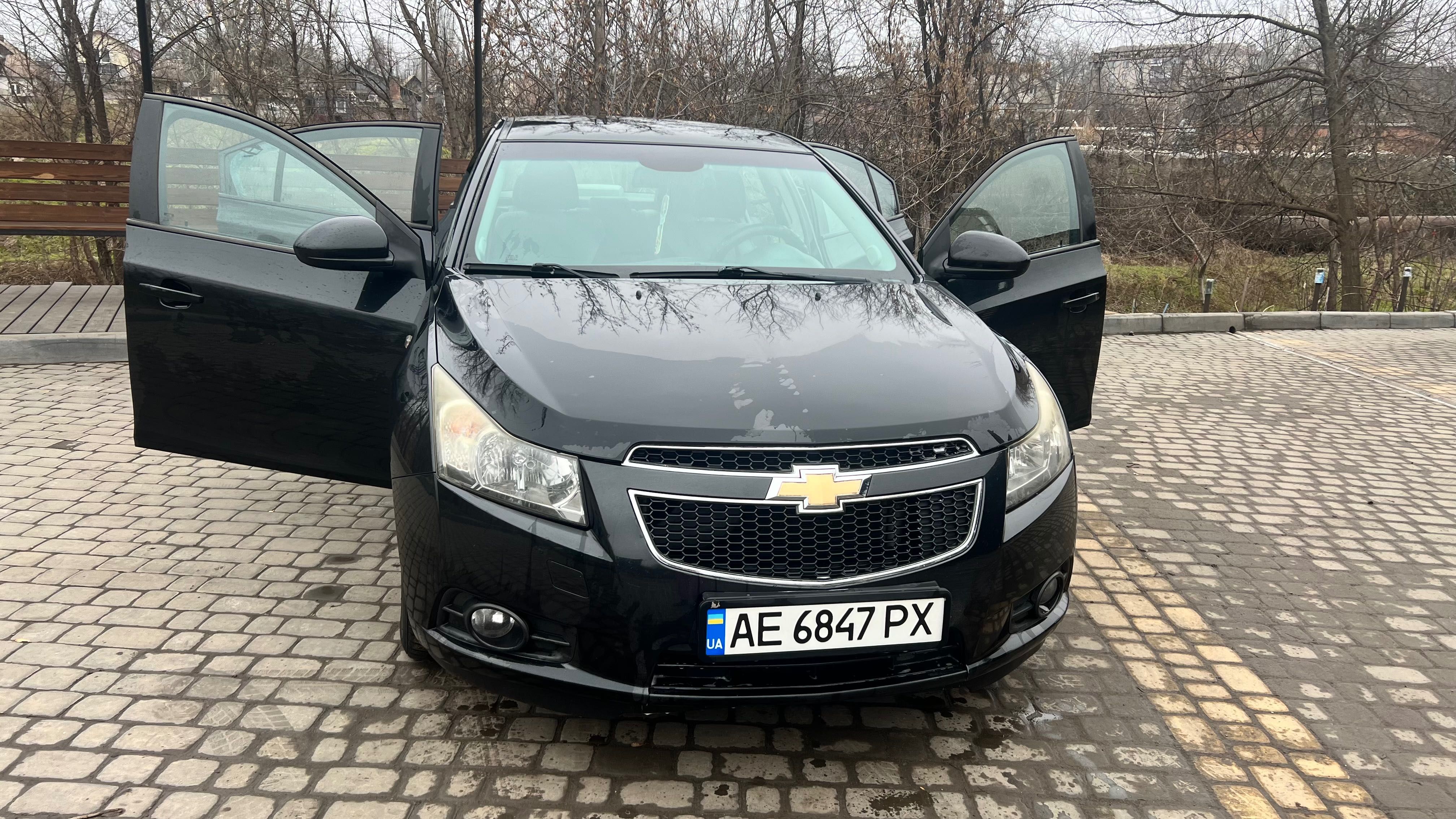 Продам Chevrolet Cruze 2010