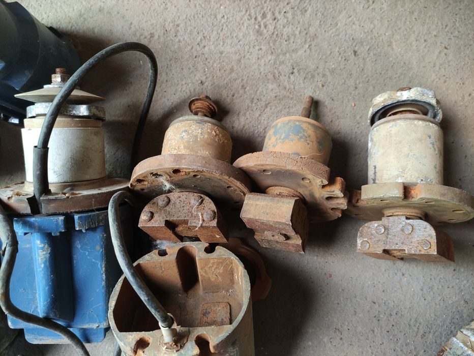 Насос вибрационный по запчастям