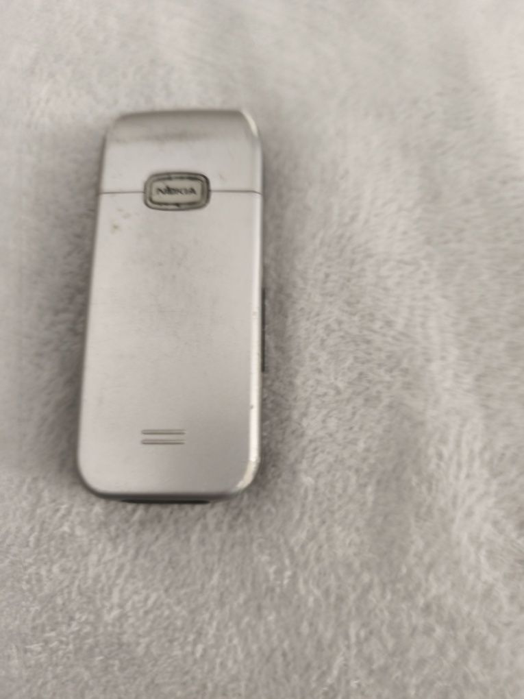 Telefon dla kolekcjonera NOKIA 6030