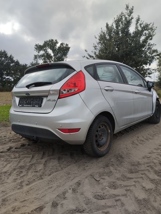Ford fiesta MK7 10rok