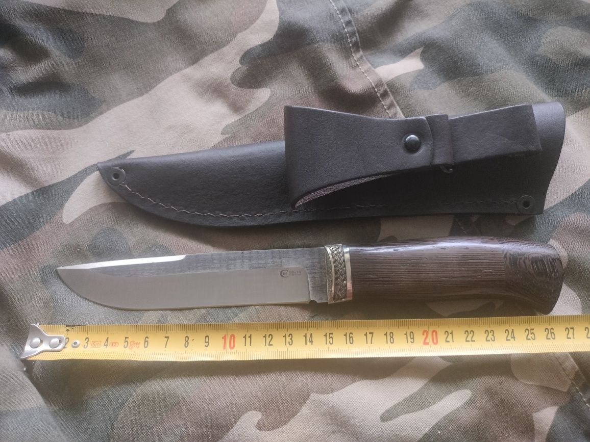Nóż myśliwski taktyczny Putnik stal 95x18 57-69 HRC potężny wenge kuty