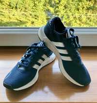 Chłopięce buty sportowe Adidas r. 37,5