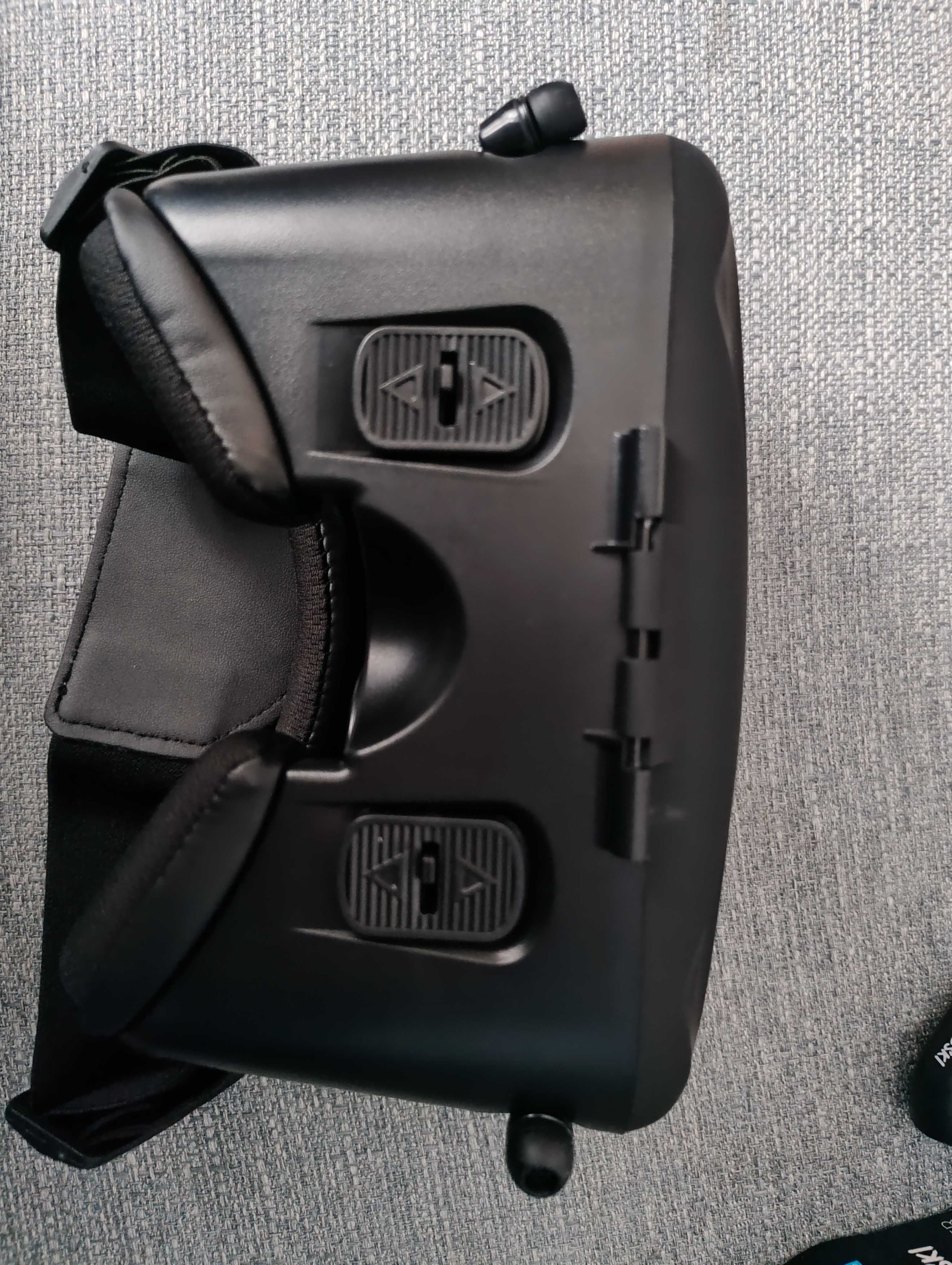 Gogle, Okulary VR model VS-1