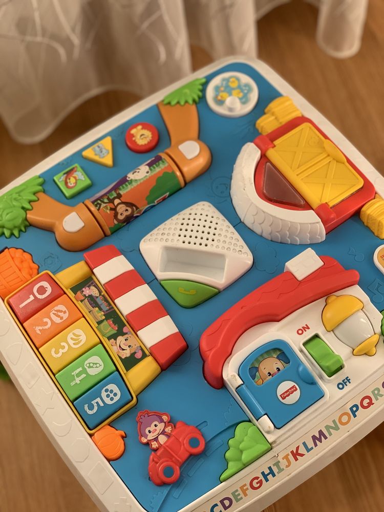 Інтерактивний столик Fisher Price