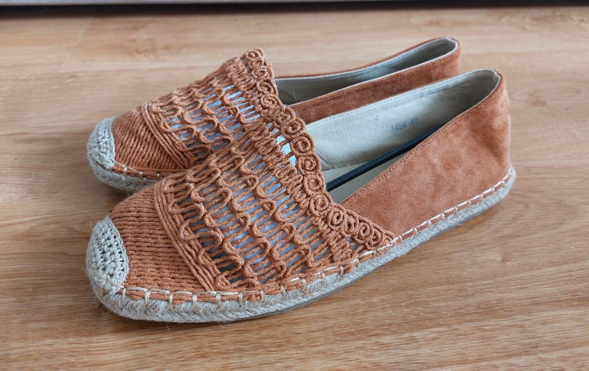 Nowe buty damskie espadryle rozmiar 40 kolor brązowy