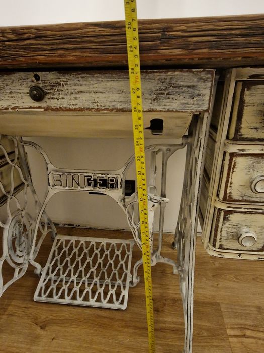 Biurko Singer po renowacji