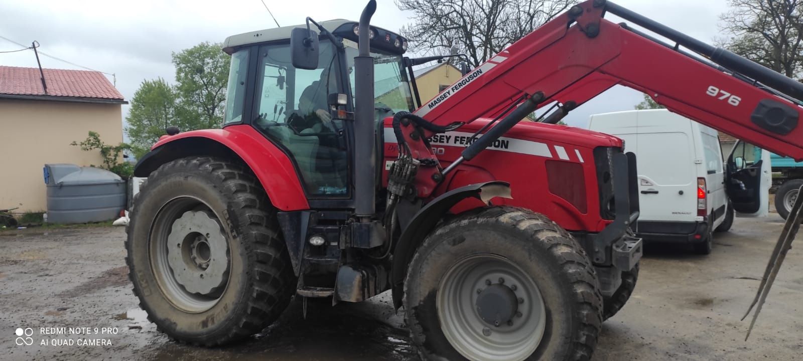 Massey Ferguson 6490 Dyna6