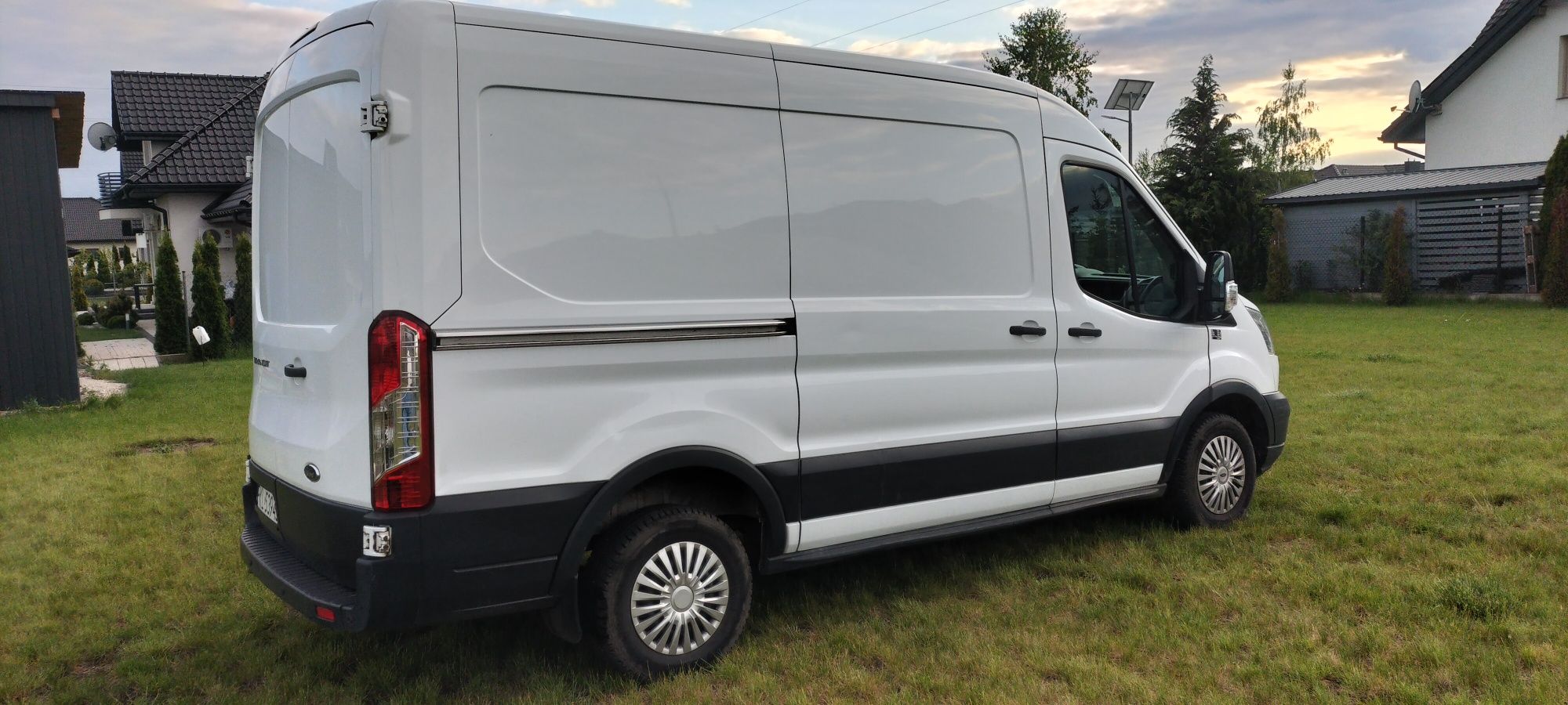 Ford Transit 2.0 TDCI 130KM 2016r L2H2 Zarej w PL Zamiana
