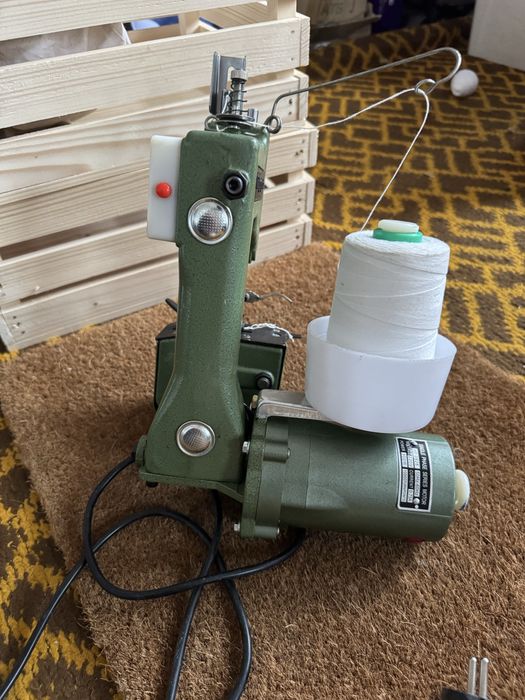 Машинка для зашивання мішків