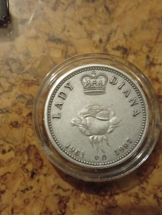 Medalha de homenagem á princesa Diana