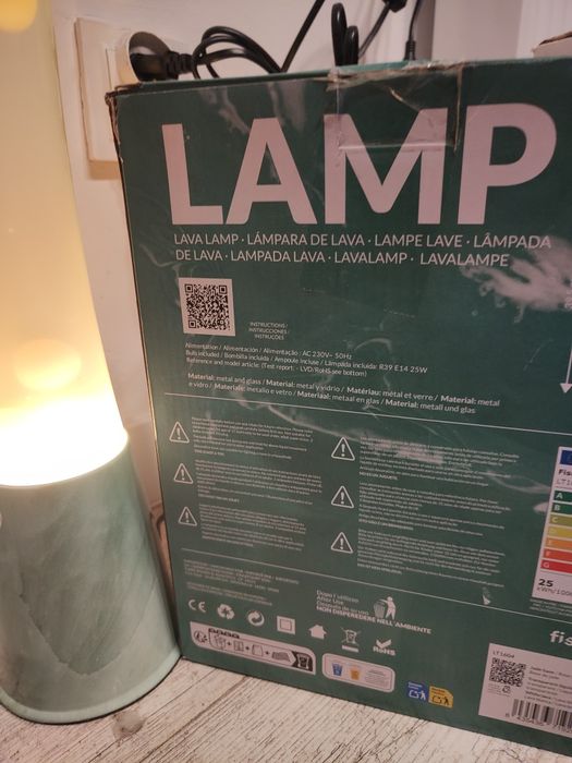 Lampa typu lava zielona