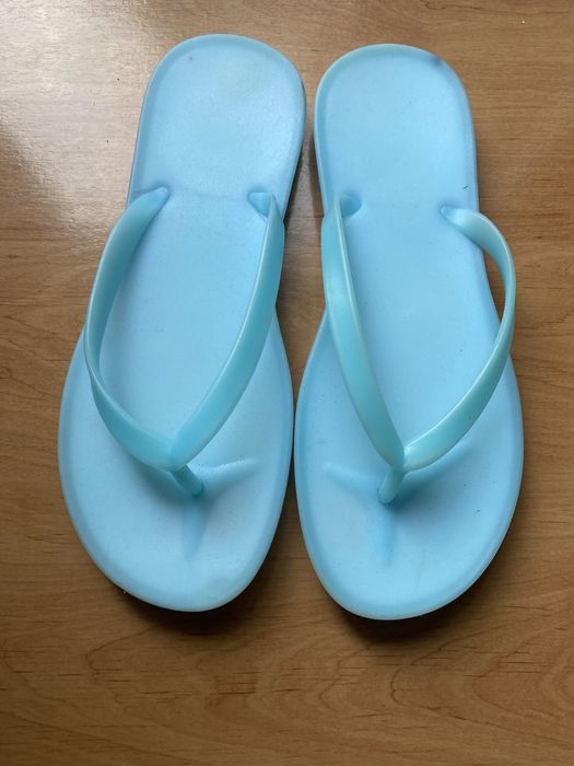 Klapki japonki niebieskie 39