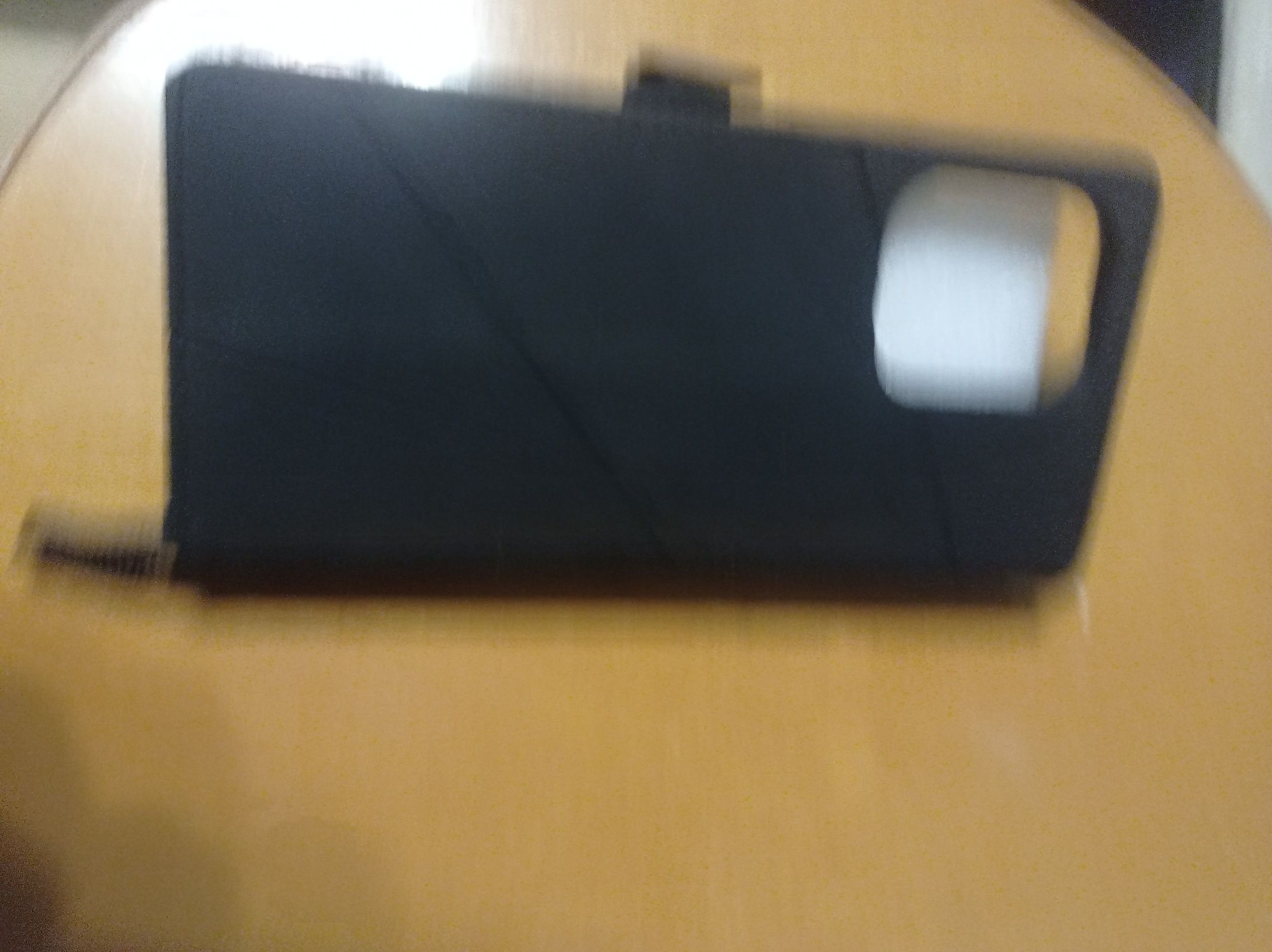 Продам  чехол на Redmi 13Сзахисне скло.