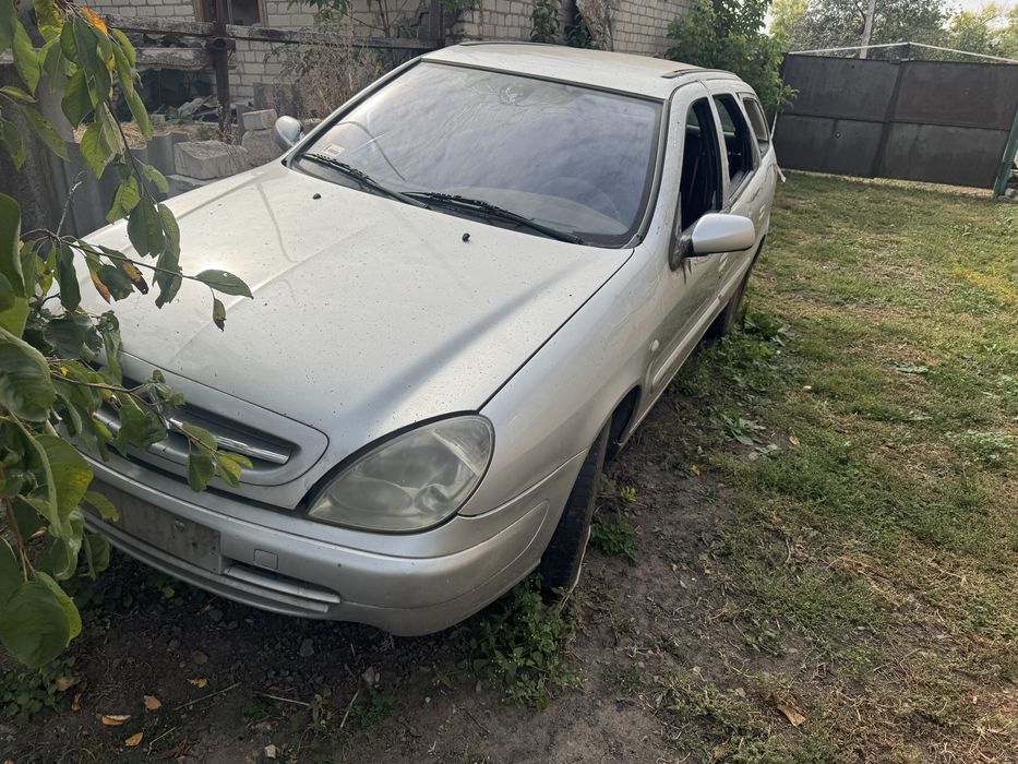 Cirtoen Xsara 1.6 бензин бляха