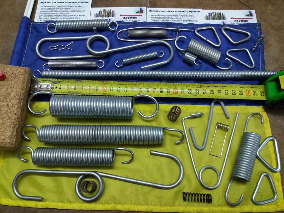 Пружина сжатия растяжения с зацепами для качели батута крепеж,кручения