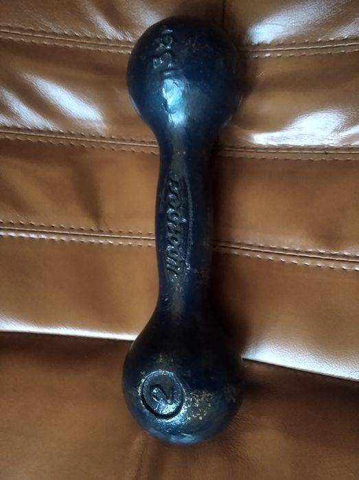 Гантели литые по 2, 3 и 4 кг. Гири для фитнеса.