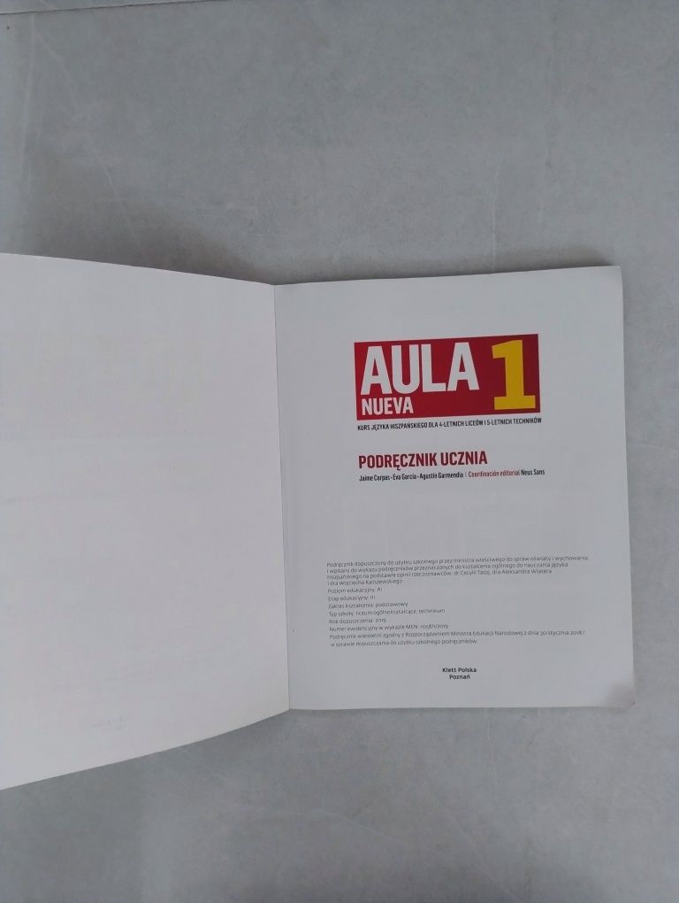 Podręcznik Aula Nueva 1