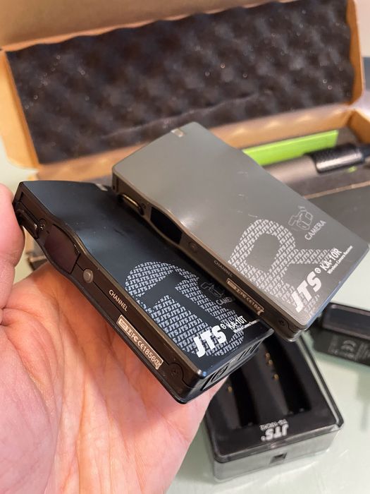 Bezprzewodowy mikrofon krawatowy + doręczny | zestaw jak nowy