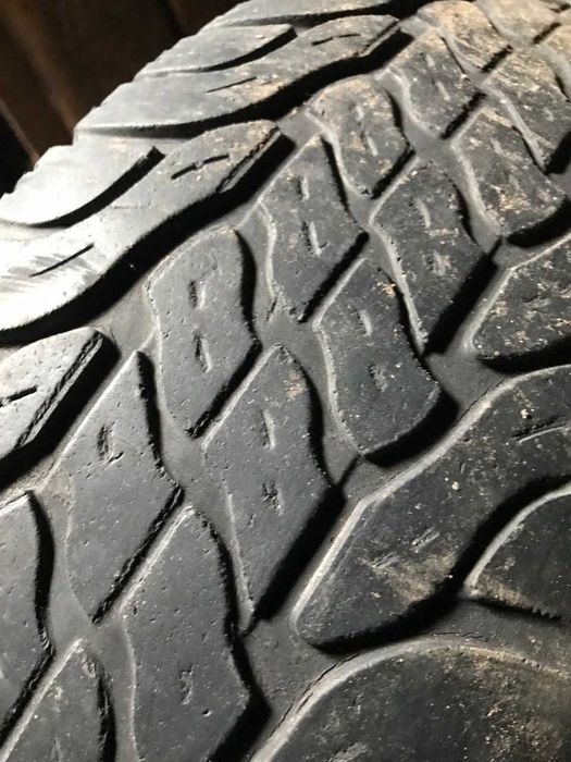 Колеса з резиною Maxxis (Yokohama) R15 6х139.7  А\Т Р225\70 R15 M+S