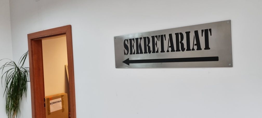 Tablica Sekretariat